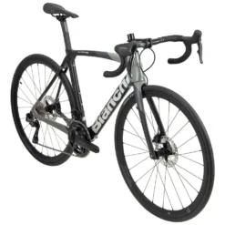 Bianchi Oltre XR3 Ultegra Di2 2023 Road Bike