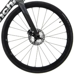 Bianchi Oltre XR3 Ultegra R8000 2023 Road Bike 10 Bianchi Oltre XR3 Ultegra R8000 2023 Road Bike -Deals Tough Road Bikes Store bianchi oltre xr3 ultegra r8000 2023 road bike 2