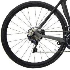 Bianchi Oltre XR3 Ultegra R8000 2023 Road Bike 11 Bianchi Oltre XR3 Ultegra R8000 2023 Road Bike -Deals Tough Road Bikes Store bianchi oltre xr3 ultegra r8000 2023 road bike 3