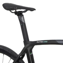 Bianchi Oltre XR3 Ultegra R8000 2023 Road Bike 14 Bianchi Oltre XR3 Ultegra R8000 2023 Road Bike -Deals Tough Road Bikes Store bianchi oltre xr3 ultegra r8000 2023 road bike 6