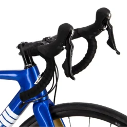 Cinelli Superstar Disc Ultegra 2022 Road Bike 12 Cinelli Superstar Disc Ultegra 2022 Road Bike -Deals Tough Road Bikes Store cinelli superstar disc ultegra 2022 road bike 5