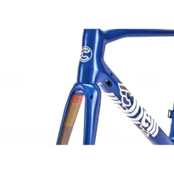 Cinelli Superstar Disc Ultegra Di2 2022 Road Bike 6 Cinelli Superstar Disc Ultegra Di2 2022 Road Bike -Deals Tough Road Bikes Store cinelli superstar disc ultegra di2 2022 road bike 2